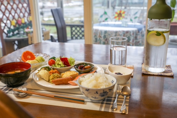 『ツインルーム』朝食付きプラン